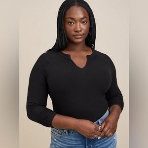 Torrid notch neck ribbed raglan top